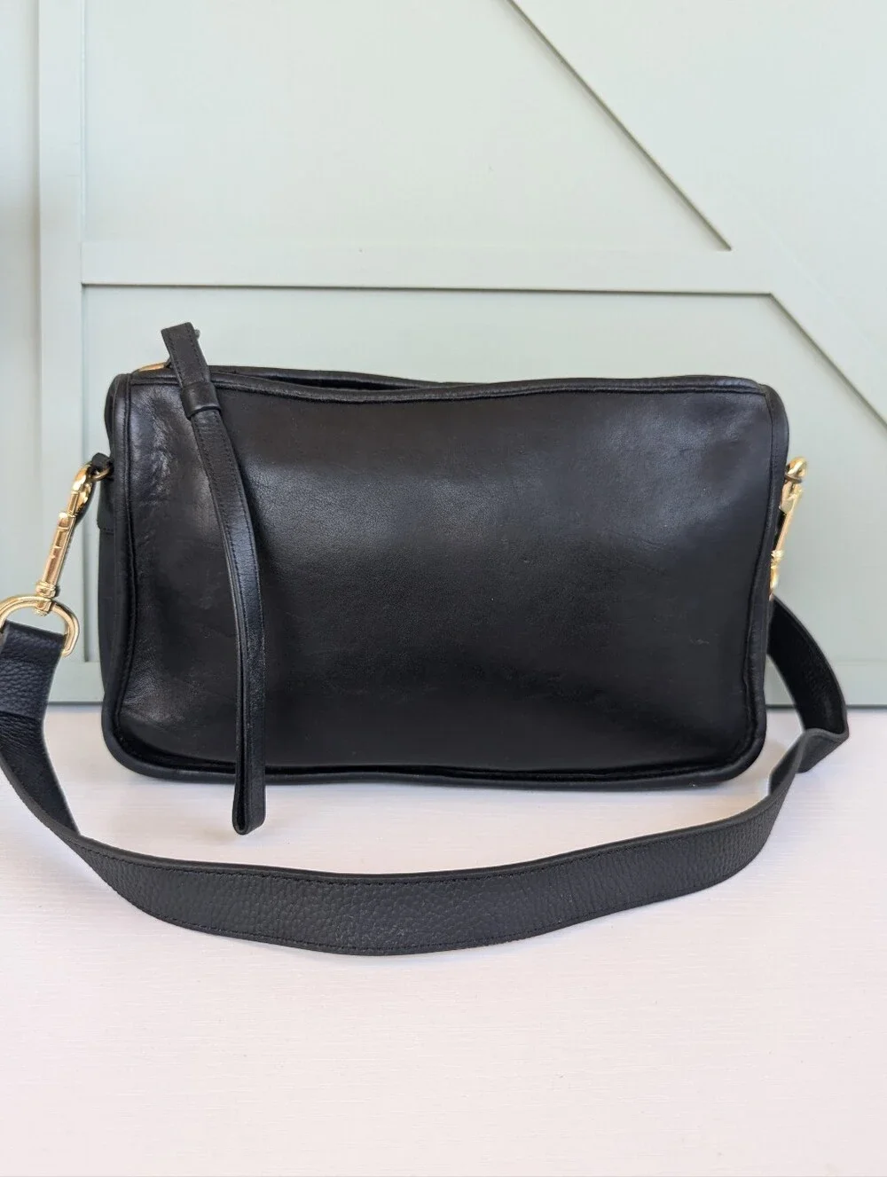 Vintages 7Os Coach Black Zippered Clutch